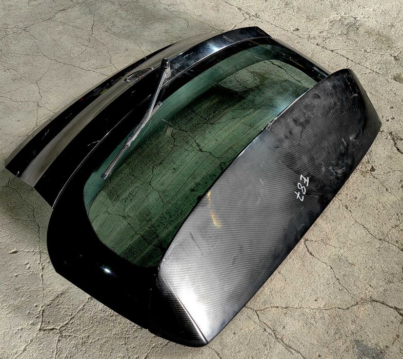 Tampa da mala BMW E87 serie 1