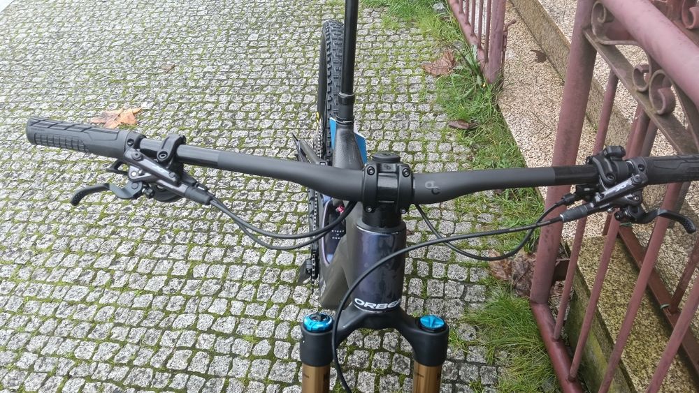 Bicicleta E-bike Orbea Rise M10