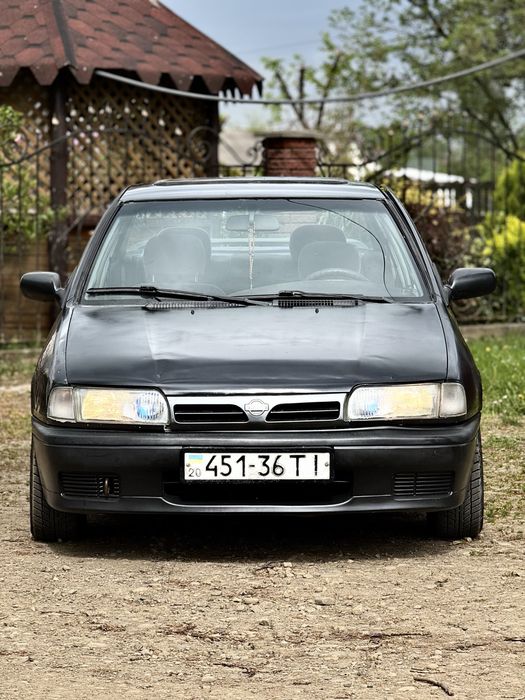Nissan Primera p10 1994