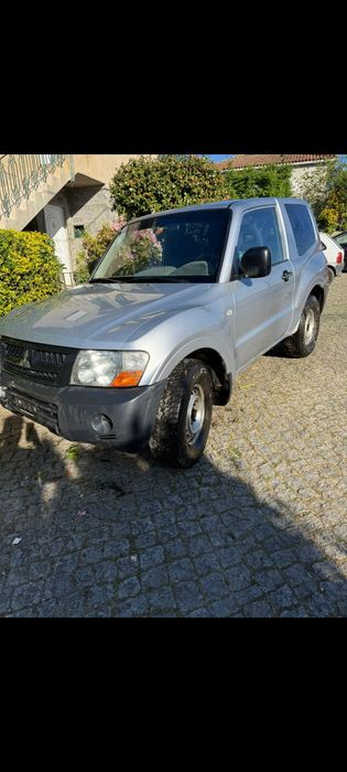 Mitsubishi pajero
