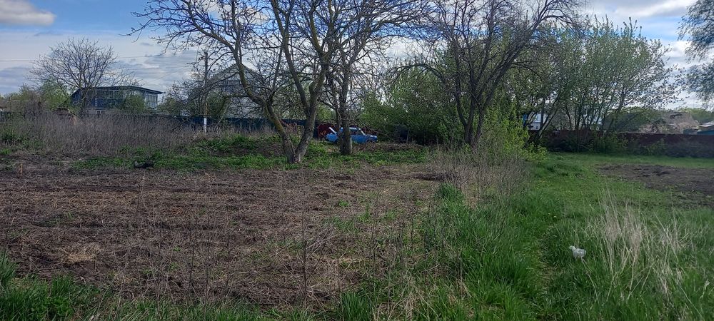 Продам земельну ділянку 0.25 га