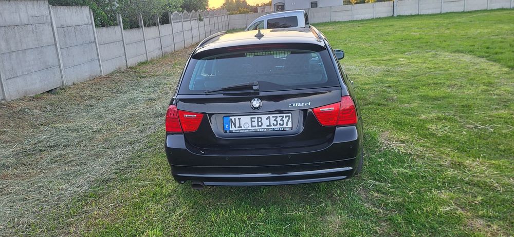 Bmw 2.0 D318kombi 2011r 105kw