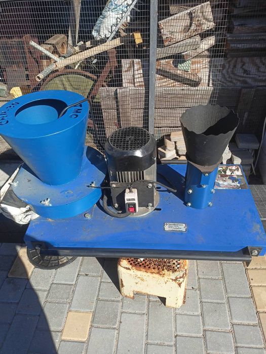 Продам гранулятор,новий.