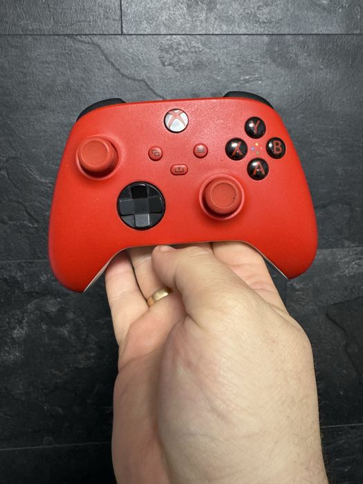 Геймпад Microsoft Xbox Wireless Controller Pulse Red