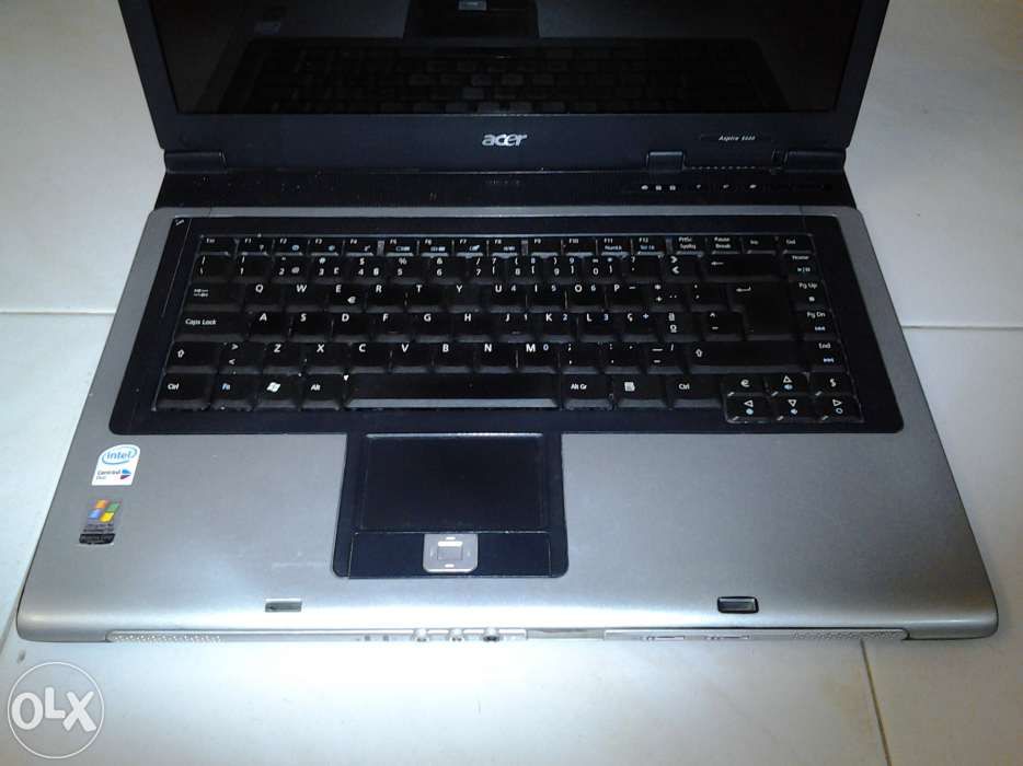 Portátil Acer Aspire 5600