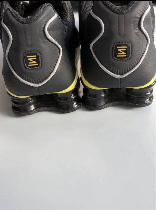 кроссовки nike shox оригинал СРОЧНО