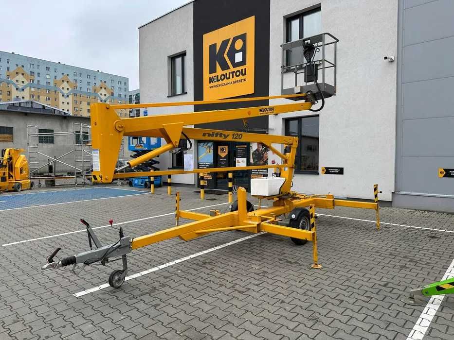 Podnośnik przegubowy - Holowany - wynajem - bez operatora