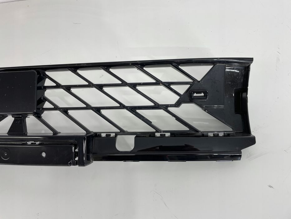 kratka środkowa zderzaka seat cupra formentor 5ff 20-