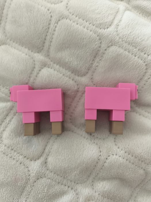 Фігурка за майнкрафт скелету з пекла, овечки рожевої та восьменіга