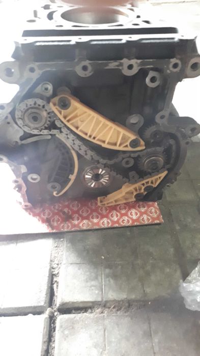 Двигатель головка блок коленвал Skoda Volkswagen 1.8TSI CDA CDAA BZB