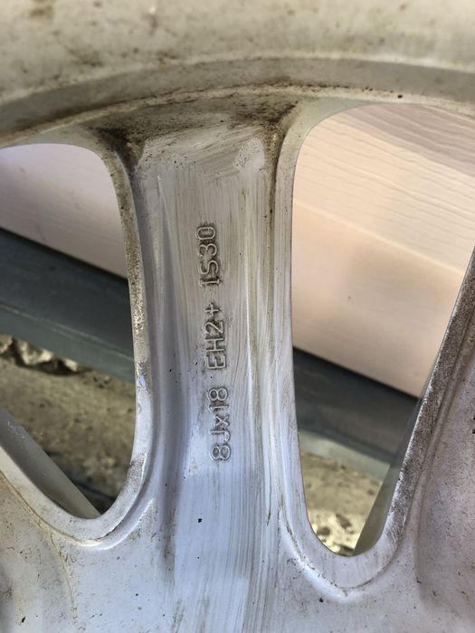 Продам диски R18 5x120