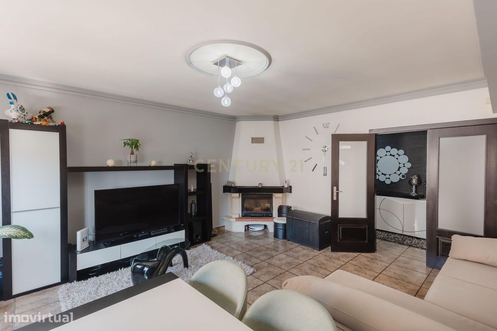 Apartamento T3 Charneca - Pombal