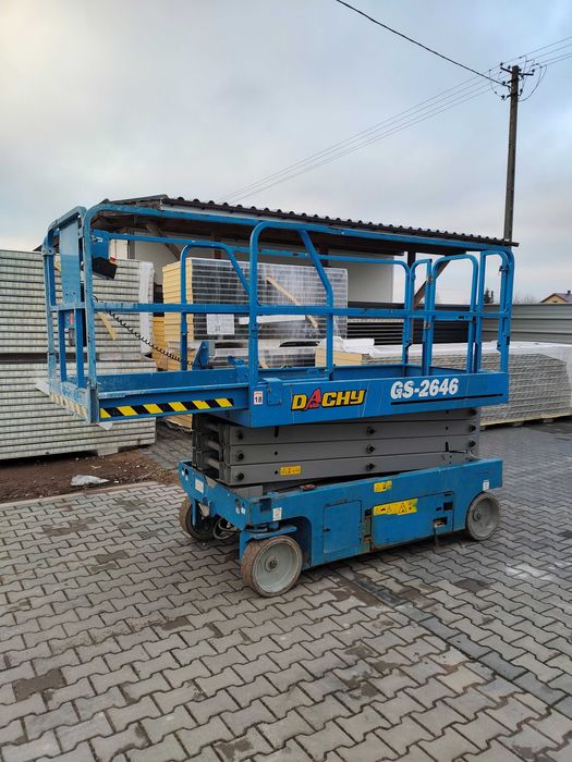 Podnośnik nożycowy koszowy GENIE 2646 zwyżka 9,80m