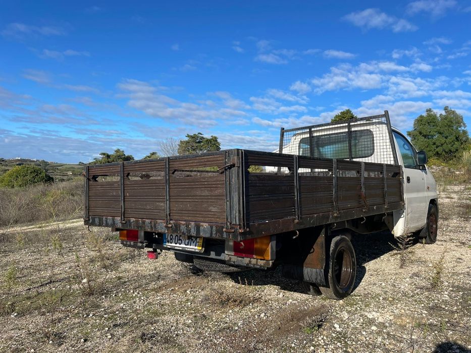 Hyundai H1 caixa aberta