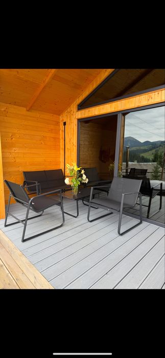 Продається готовий котедж в с.Яблуниця під бізнес або для життя