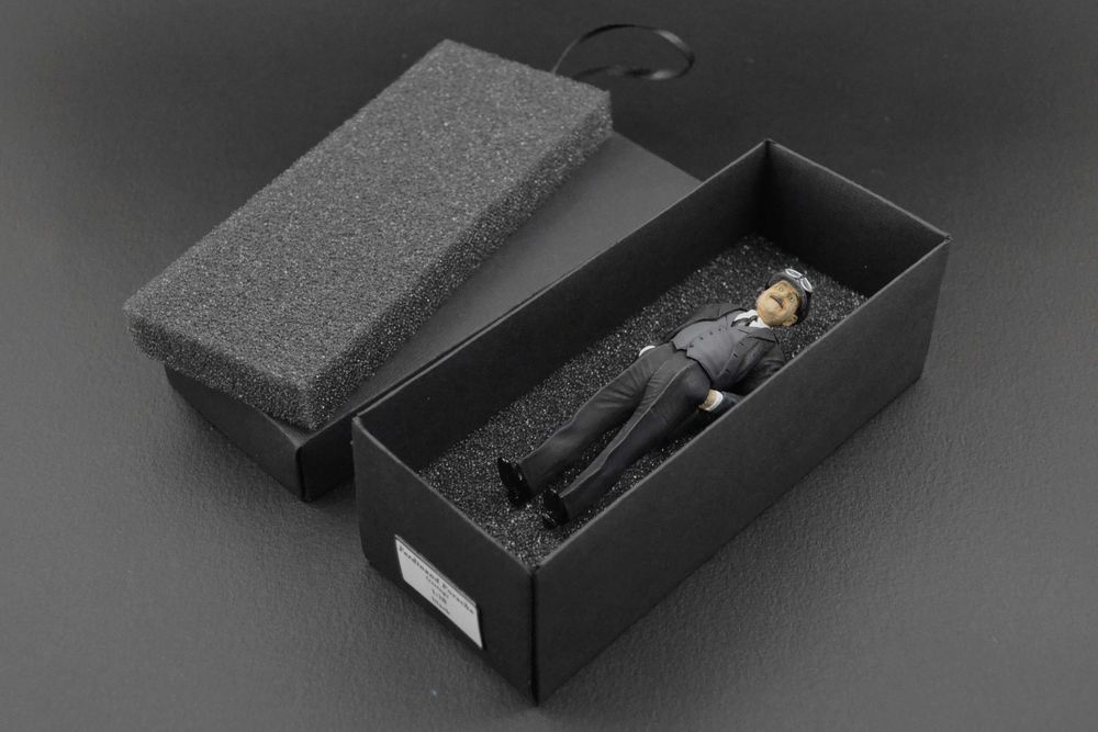 Ferdinand Porsche racing Figurka 1:18 Fahr(T)raum