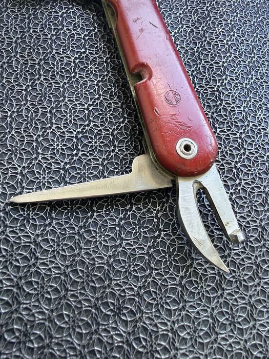 Wengerinox 63 soldier grillon nie victorinox  alox