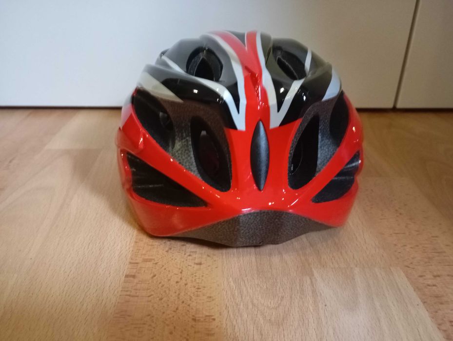Capacete de ciclismo (NOVO)