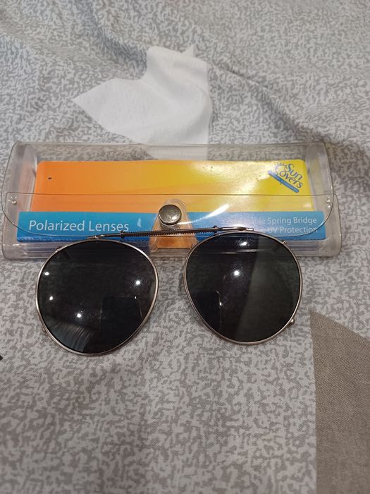 Пенсне с футляром