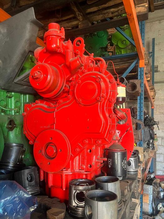 Silnik PERKINS 4.236 do kombajnu (CLAAS, MASSEY FERGUSON)