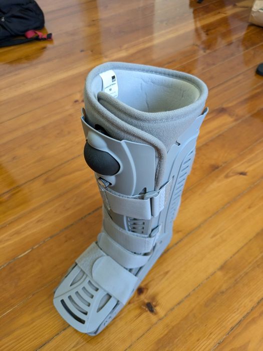 Bota Walker fixa insuflável tamanho M (40-44)