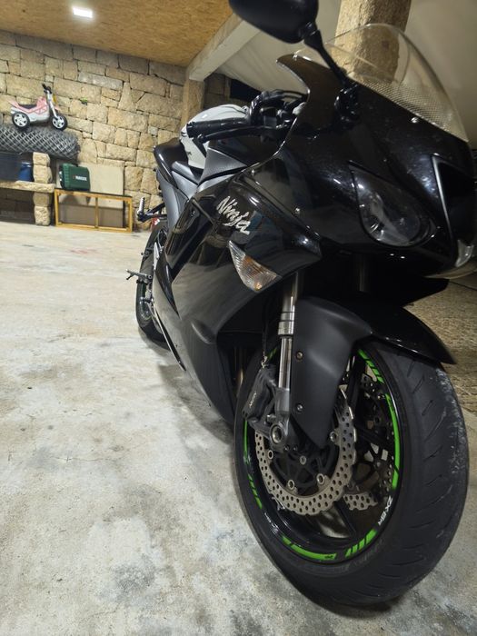 Kawasaki ninja zx6 r