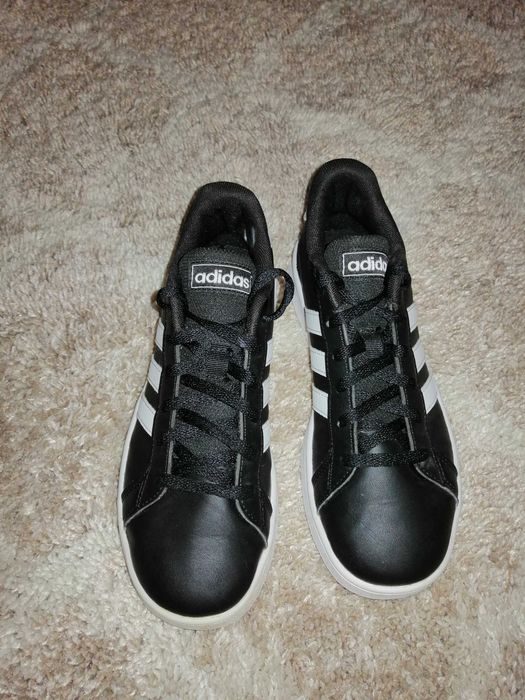 Adidas Grand Court sneakersy  młodzieżowe rozm 36.