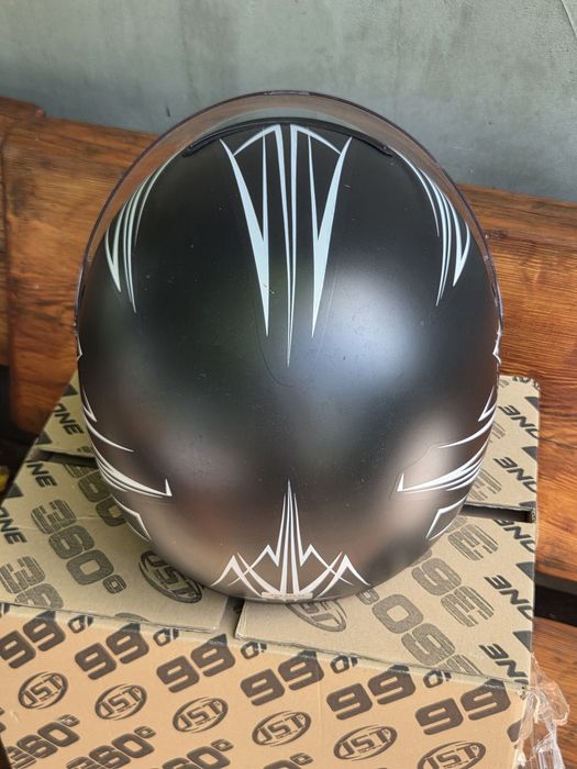 Kask na motor hulajnogę itp r.S 55-56cm