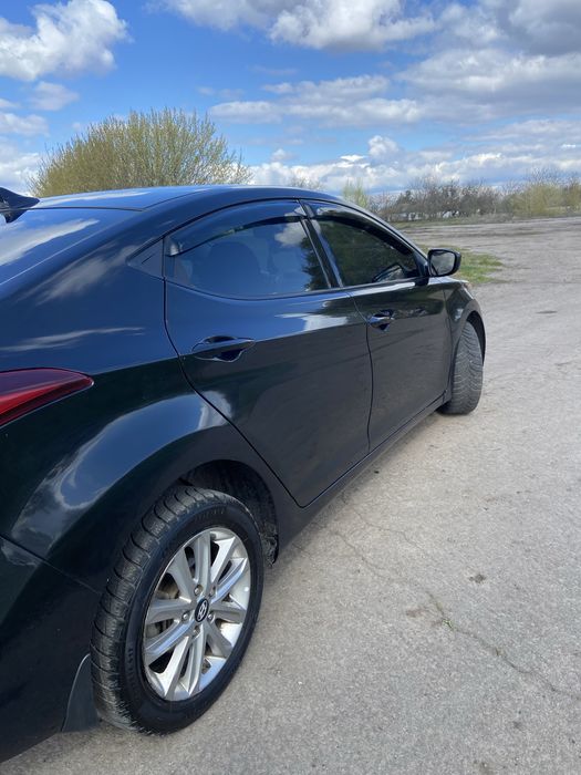 Hyundai Elantra 2014