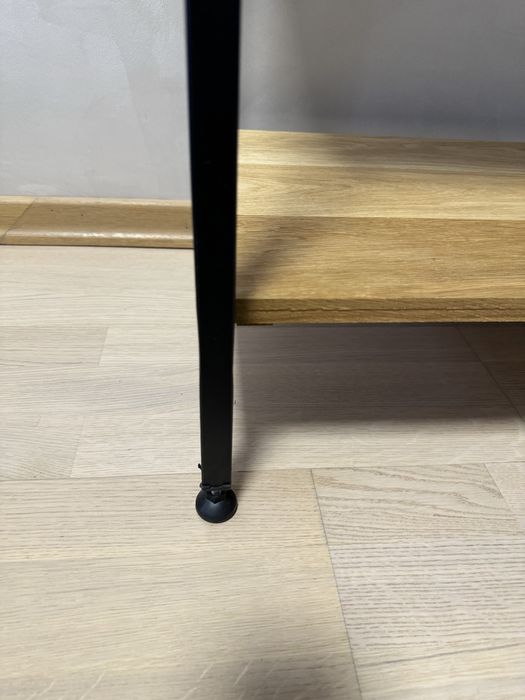 Стелаж деревʼяний