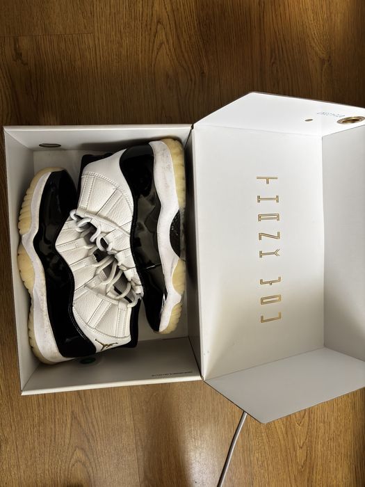 Jordan 11 Gratitude