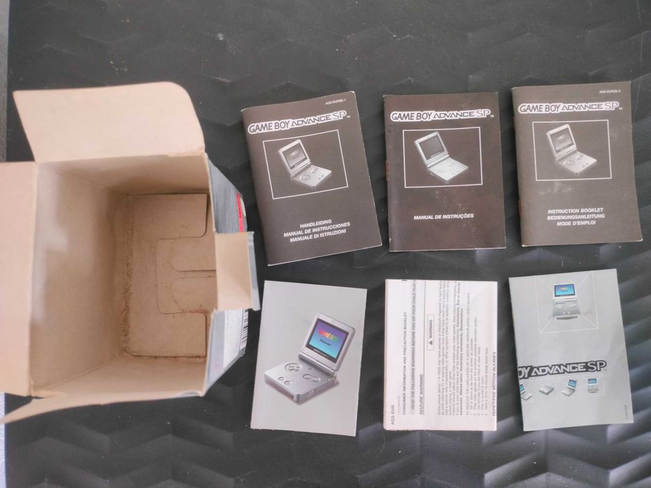 Caixa original Game Boy Advance SP