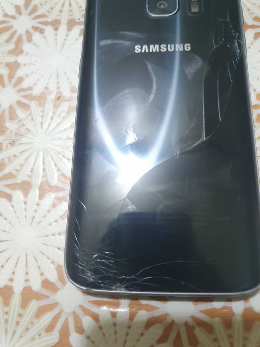 Смартфон Samsung Galaxy S7 G930F 1sim