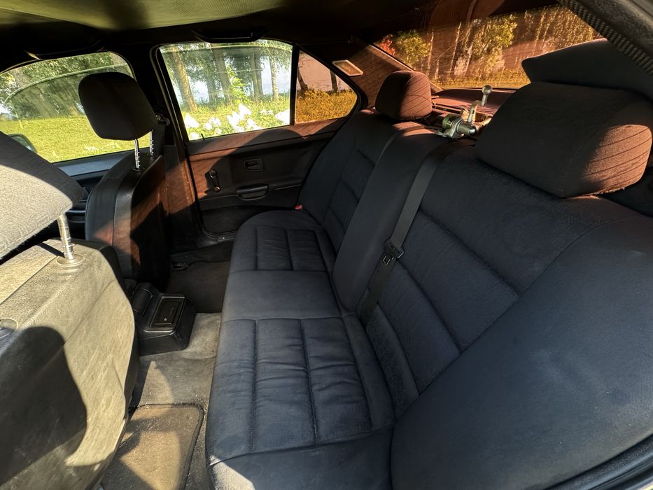 Продам BMW E36 318