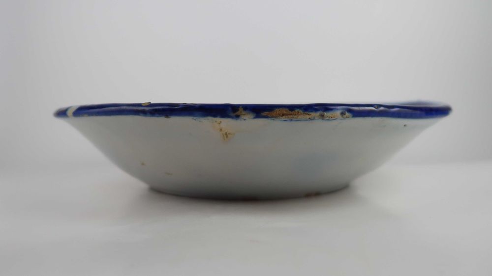 Prato Fundo em faiança azul Séc. XIX
