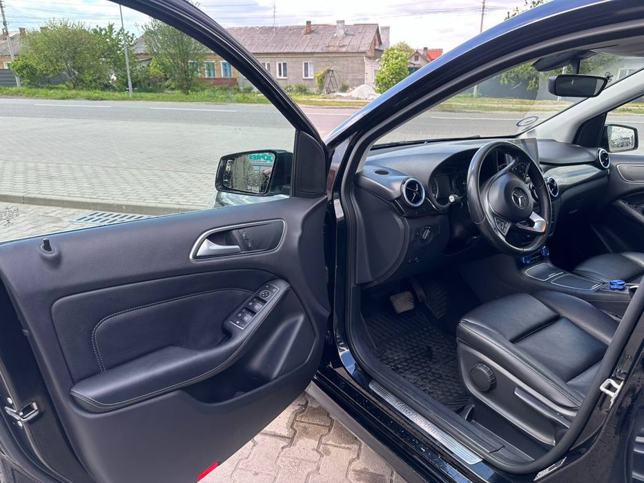 Mercedes-Benz B-Class 2016 VIN WDD2428901J013906 фото оголошення 16 з 24