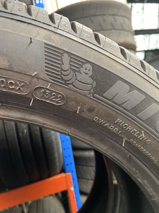 Pneus novos 225 / 50 R 19 Michelin Primacy 4+
