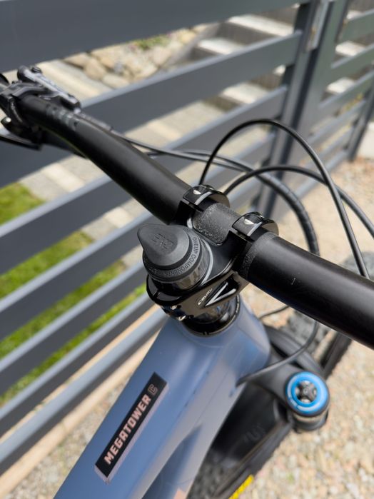 SANTA CRUZ Megatower C 29 XT-Kit rozmiar XL