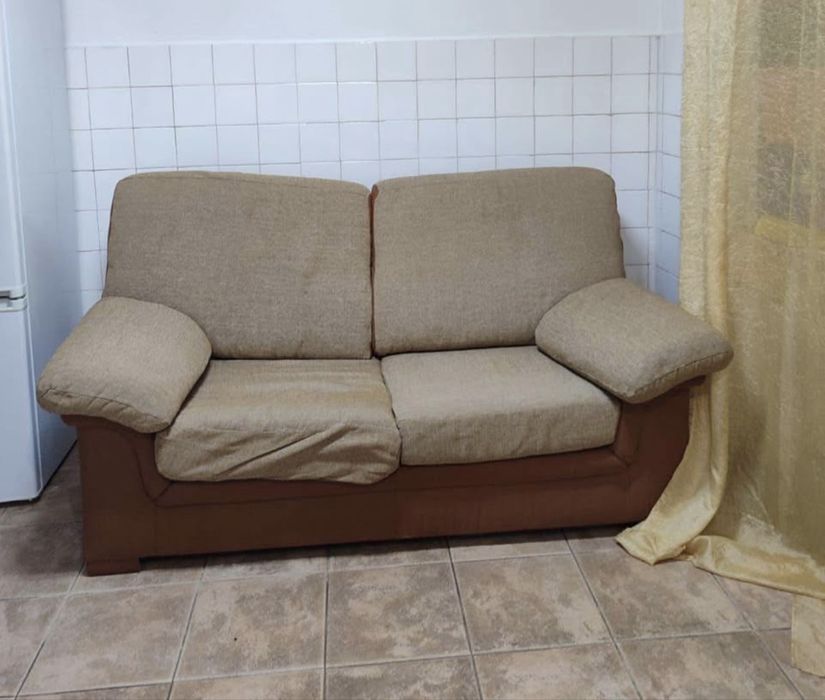 2 sofás - Necessário vir recolher