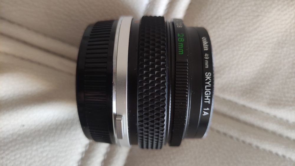 Objectiva Olympus OM-System Auto-W 2.8+Filtro Skylight