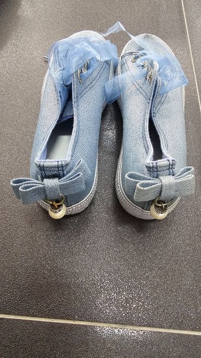 Sapatilhas novas T38