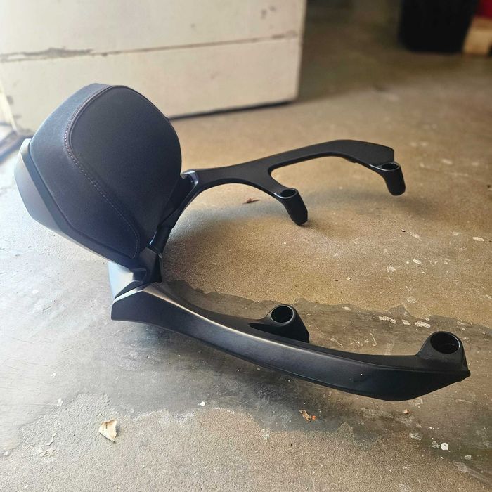 Encosto e suporte para Tmax 560