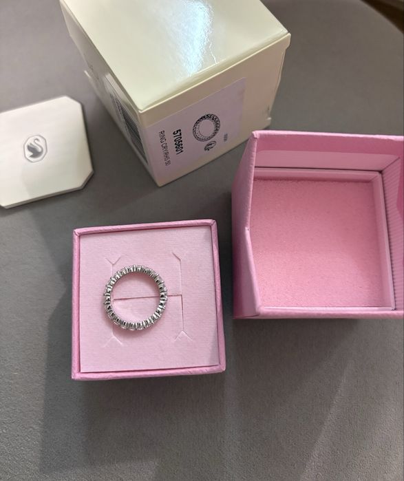Каблучка Swarovski нова