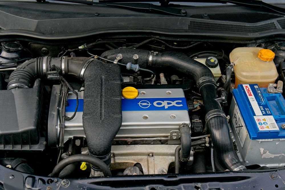 Opel Astra H OPC 2.0 Turbo 240cv