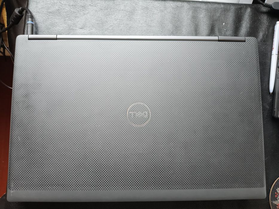 Ноутбук Dell Precision 7740 17.3" I5 9400H RTX3000 6gb 32/512