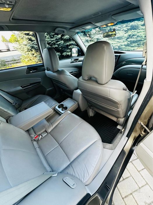 Subaru Forester автомат