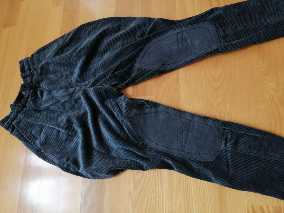 Bryczesy r. 34 lej kolanowy