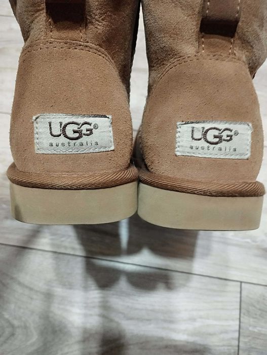 UGG Classic Mini size 8 około 39