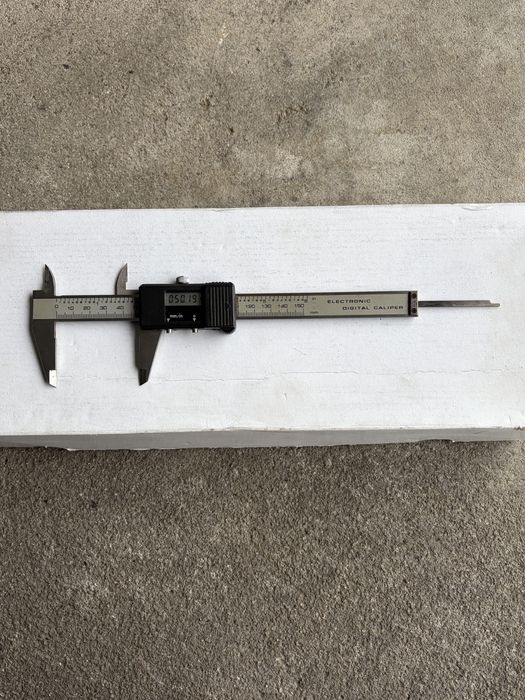 Digital Caliper464142486471321601