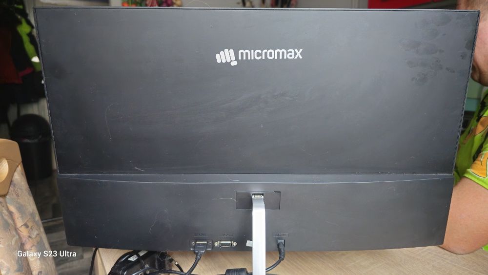 Monitor Micromax